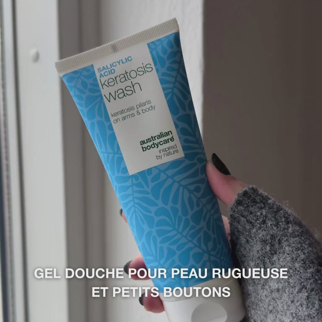 Keratosis Pilaris Body Wash contre la kératose pilaire, rougeurs et pores obstrués. Formulé avec acide salicylique, niacinamide, zinc PCA et vitamine E.